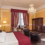 Отель Bristol Palace