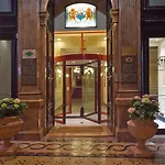 Hotell Bristol Palace