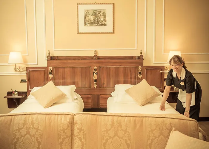 Bristol Palace מלון 5*