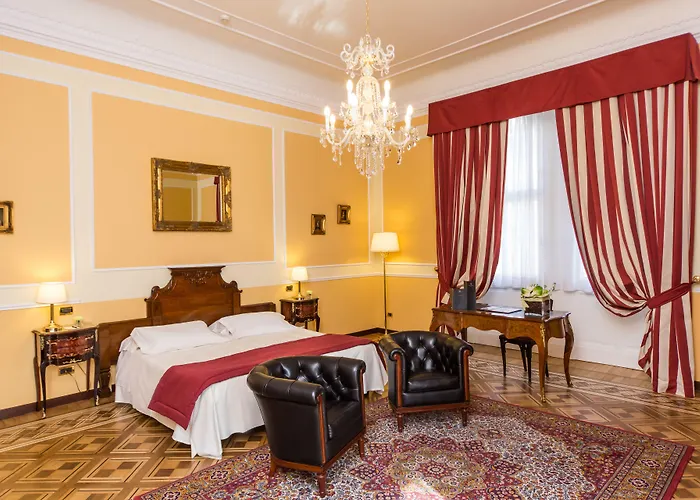 Bristol Palace 5* ג'נובה