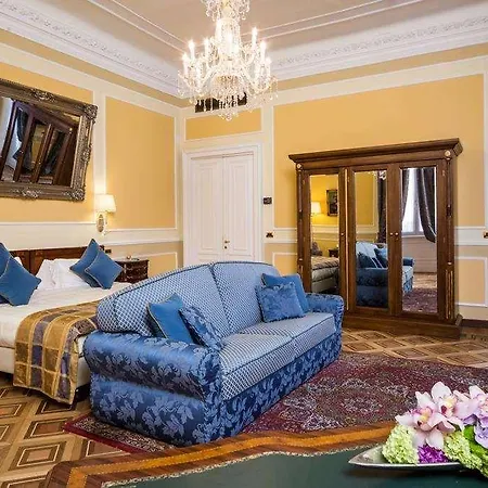 מלון Bristol Palace 5*