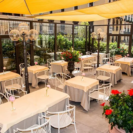 מלון Bristol Palace ג'נובה