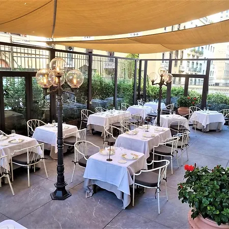 מלון Bristol Palace 5*