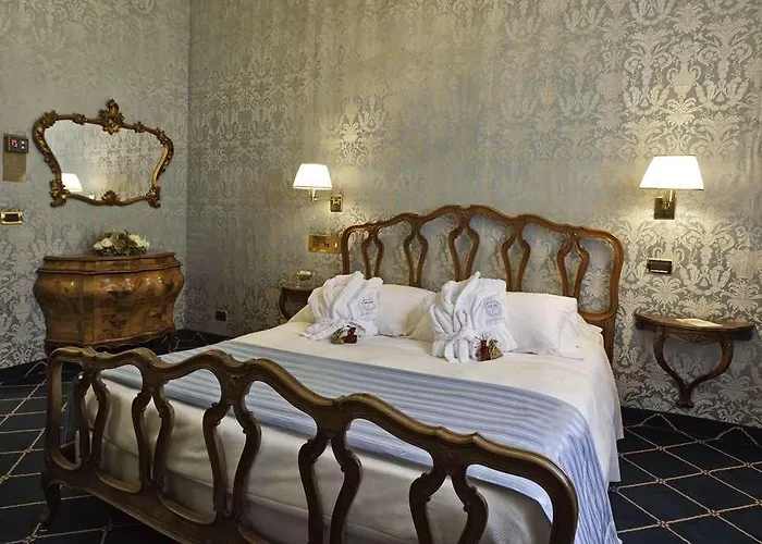 Bristol Palace Hotell 5*