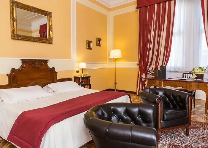 Hotell Bristol Palace