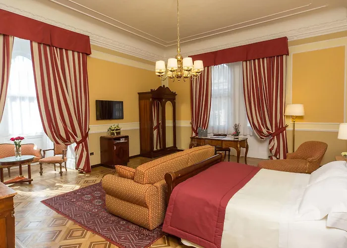 Bristol Palace Hotell 5*