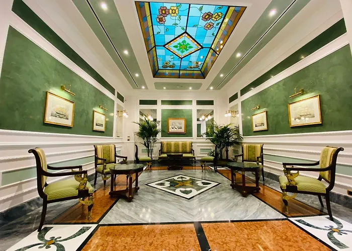 Hotell Bristol Palace 5*